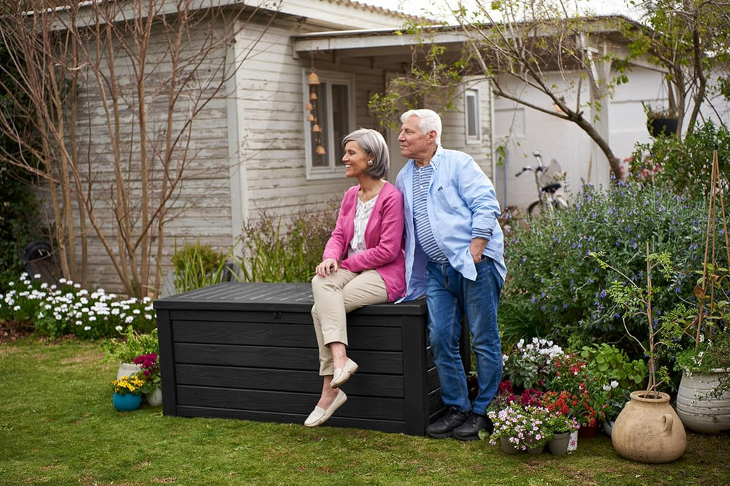 150 Gal Grey Outdoor Storage Box